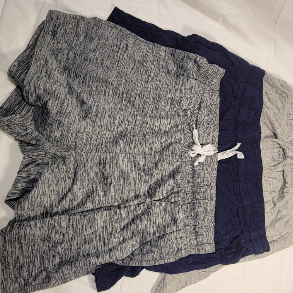 Women's Heather Gray Lounge Shorts with Drawstring - Comfort Fit